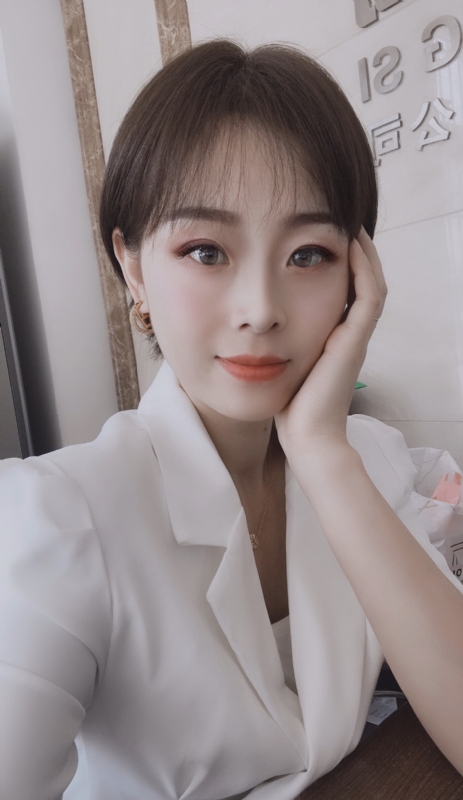 许一世荣华的第一张照片--昆明相亲服务中心