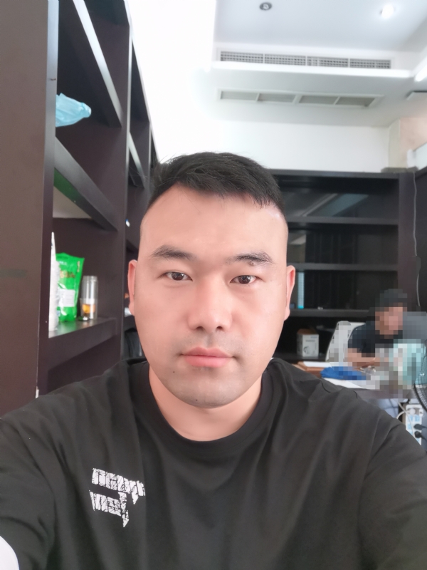 香菇稻草人的第一张照片--昆明相亲服务中心