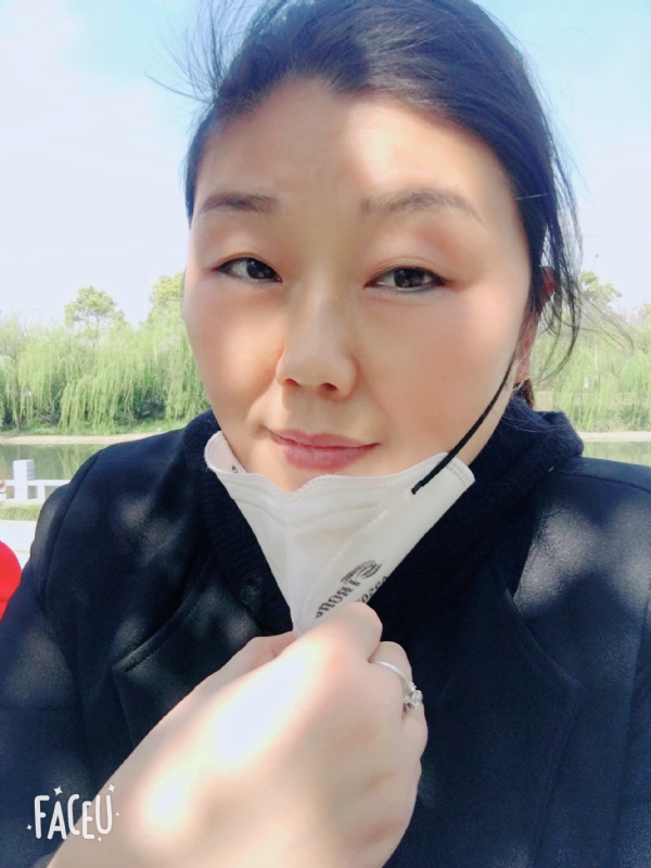 花开半夏的第一张照片--昆明相亲服务中心