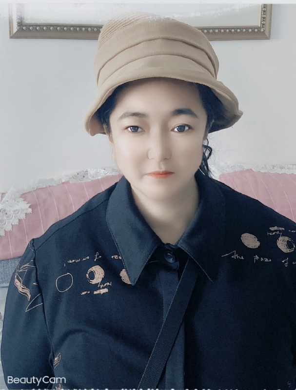 蕾蕾的第一张照片--昆明相亲服务中心