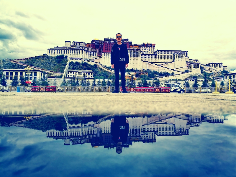 光辉岁月的第二张照片--昆明相亲服务中心