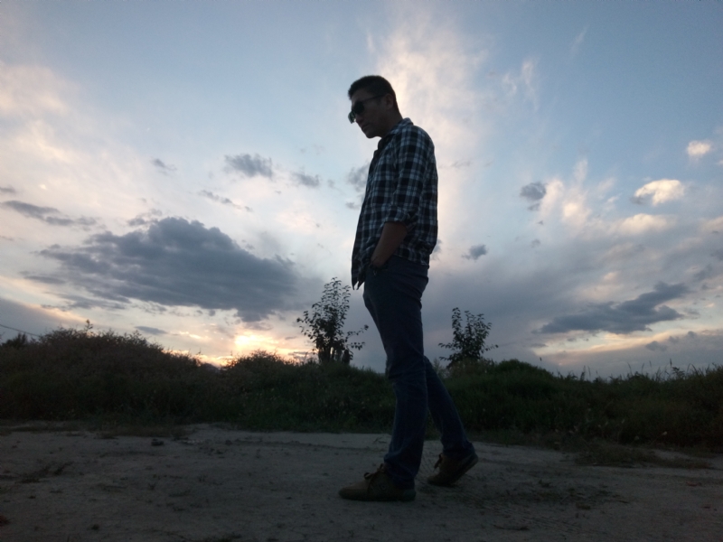 曼珠沙华的第一张照片--昆明相亲服务中心