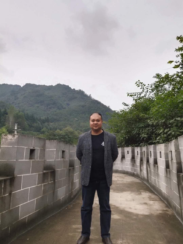 玉竹的第二张照片--昆明相亲服务中心