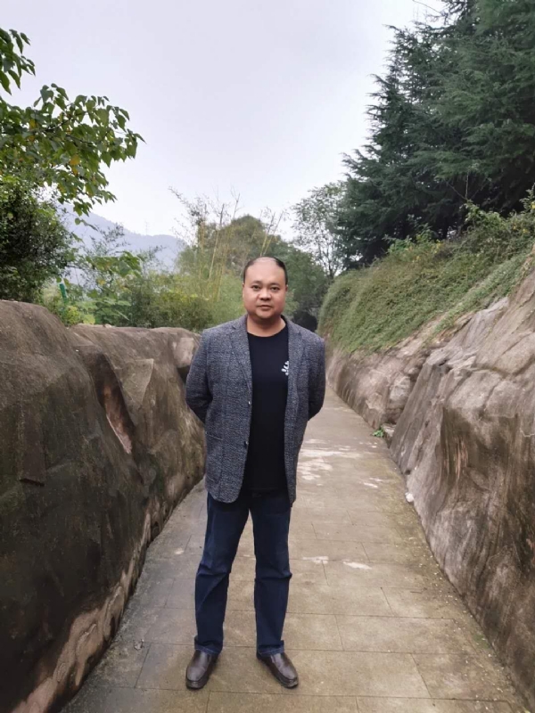 玉竹的第三张照片--昆明相亲服务中心