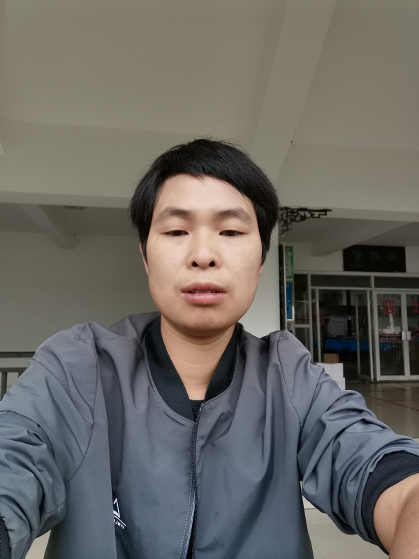 刘志强的第一张照片--昆明相亲服务中心