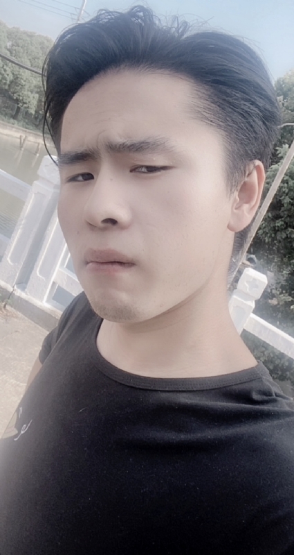 权的第一张照片--昆明相亲服务中心