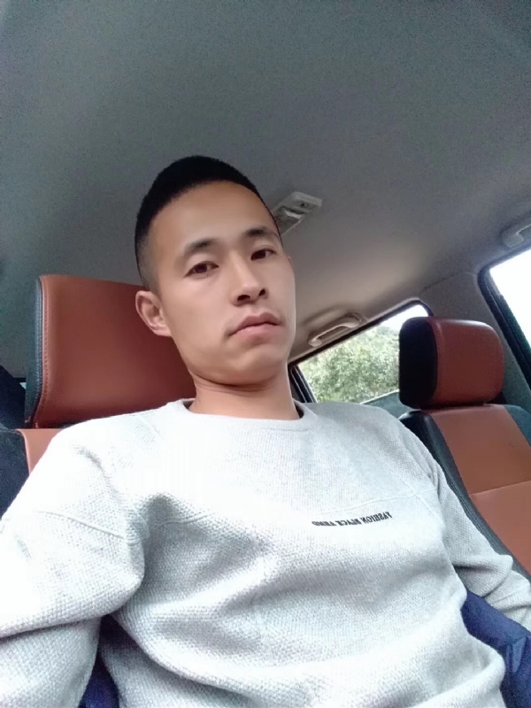 我狠忙的第一张照片--昆明相亲服务中心