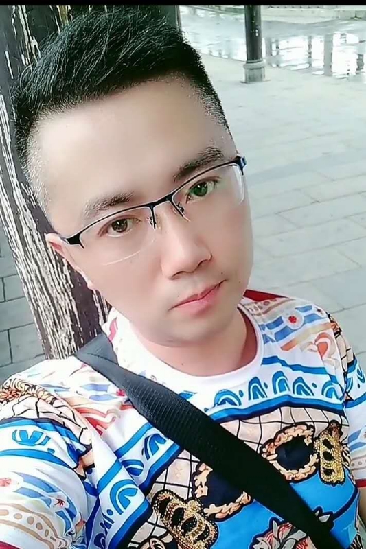 爱吃草的朱丽叶的第三张照片--昆明相亲服务中心