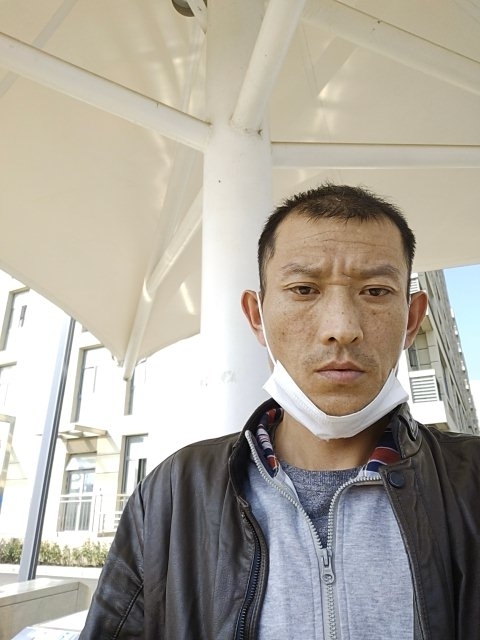 孤狼的第一张照片--昆明相亲服务中心