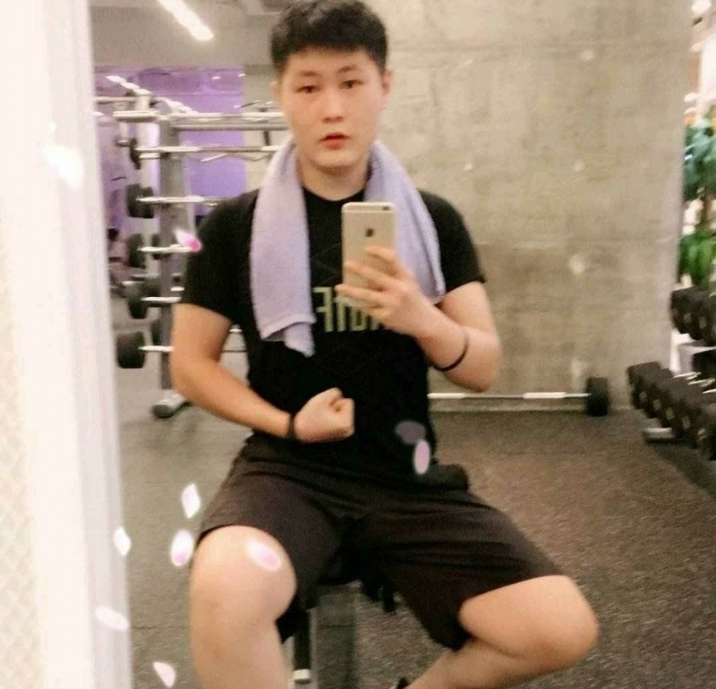 晚婚的第二张照片--昆明相亲服务中心