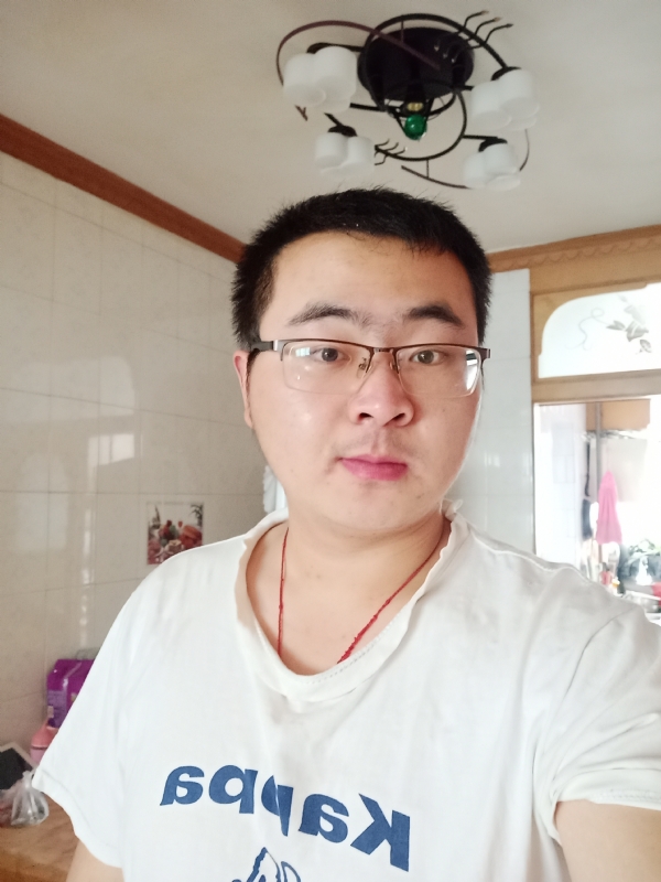 于磊的第一张照片--昆明相亲服务中心