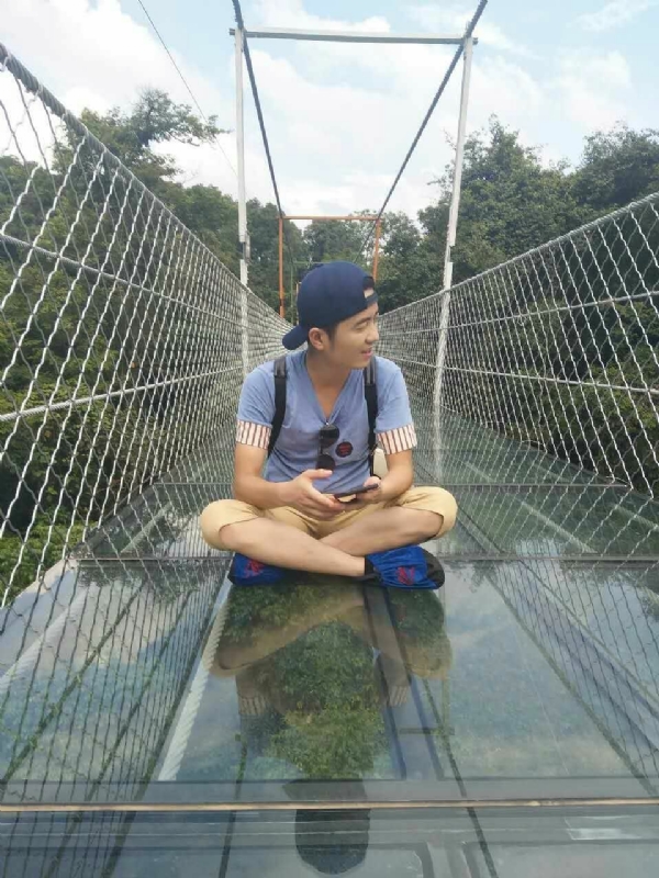 李青的第一张照片--昆明相亲服务中心