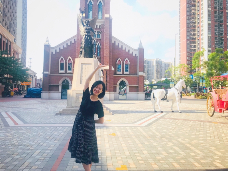 小容的第三张照片--昆明相亲服务中心