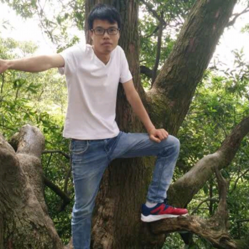 纯情男儿的第一张照片--昆明相亲服务中心