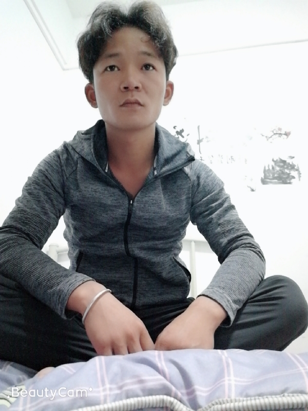 东浩学长的第一张照片--昆明相亲服务中心