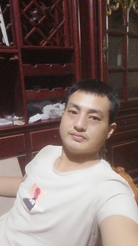 明天遇见你的第一张照片--昆明相亲服务中心