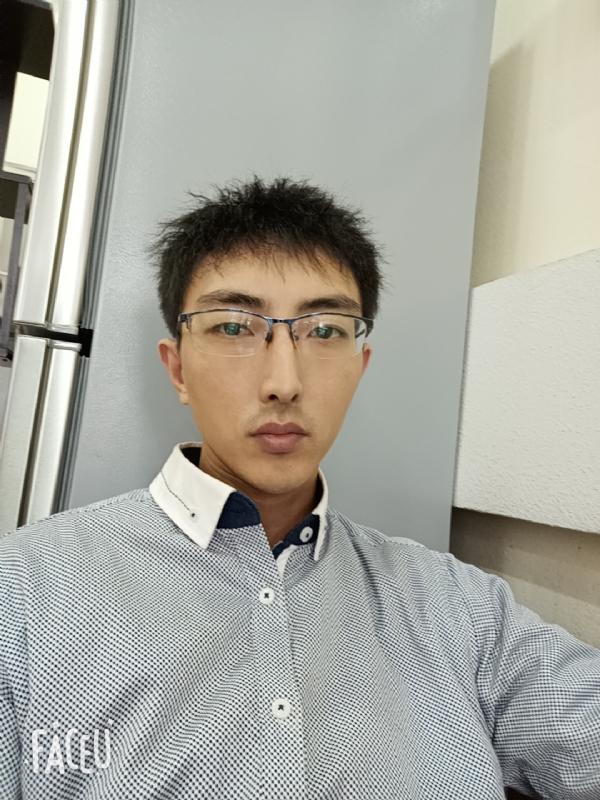 阳光大男孩的第二张照片--昆明相亲服务中心