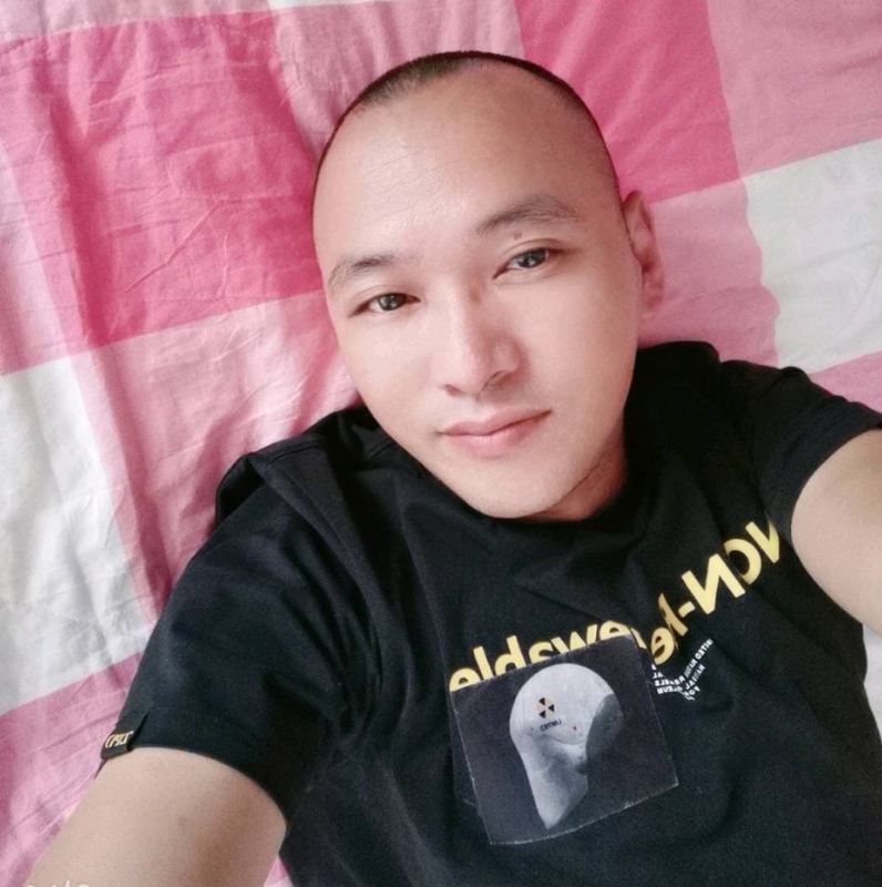 求脱单的第一张照片--昆明相亲服务中心