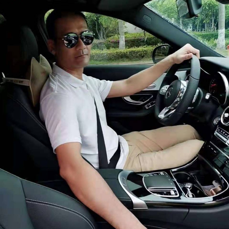 张睿展的第一张照片--昆明相亲服务中心