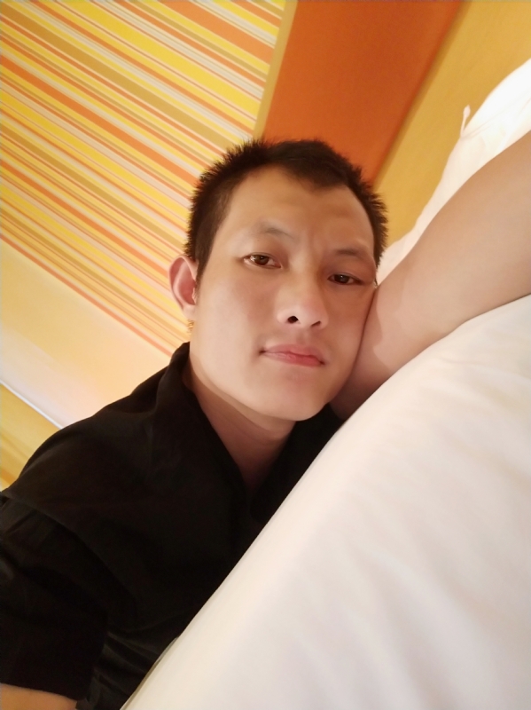 梦想的第一张照片--昆明相亲服务中心