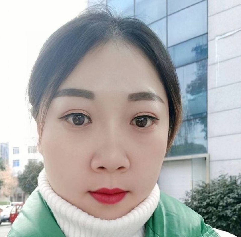 袁芳的第一张照片--昆明相亲服务中心