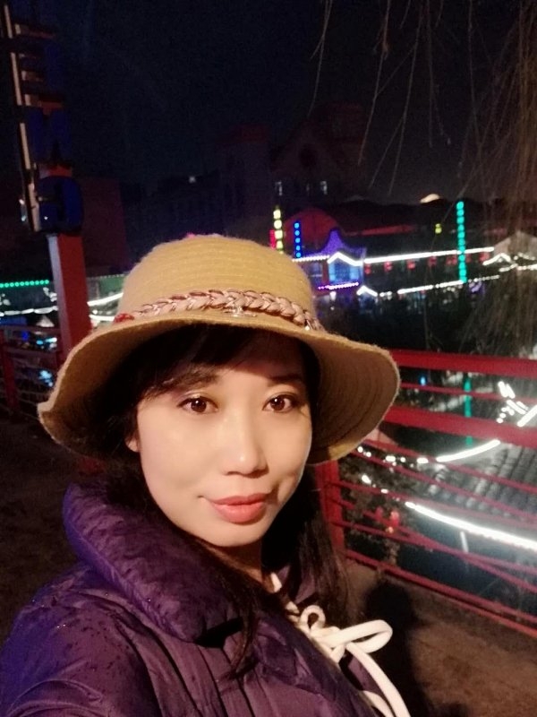 阳光明媚的第一张照片--昆明相亲服务中心