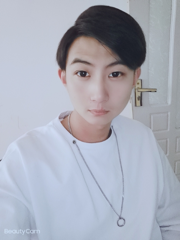 漠然的第四张照片--昆明相亲服务中心