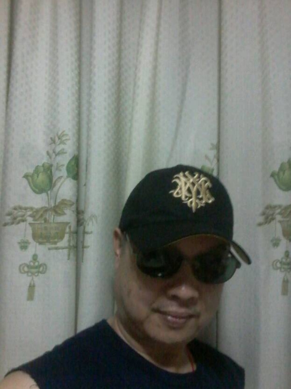 时尚厨男的第一张照片--昆明相亲服务中心