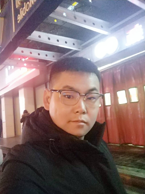 杜跃龙的第二张照片--昆明相亲服务中心