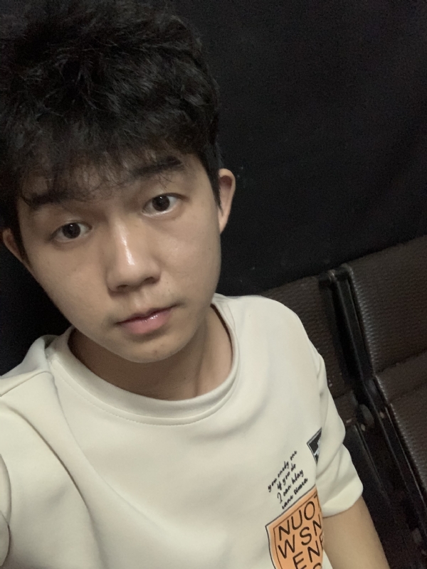 na?s?s的第一张照片--昆明相亲服务中心