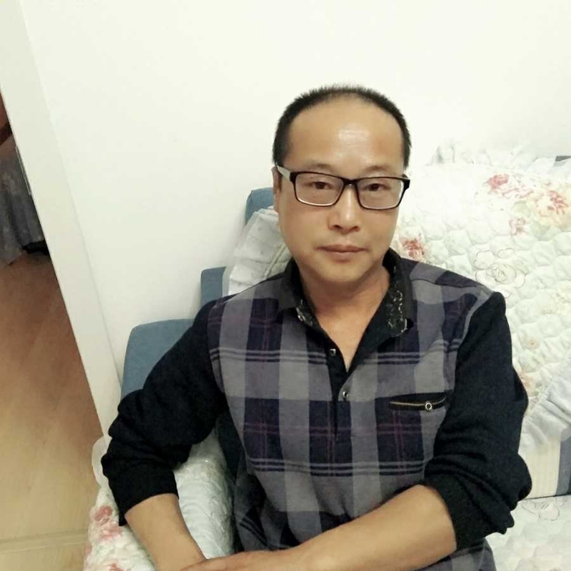 大海的第一张照片--昆明相亲服务中心