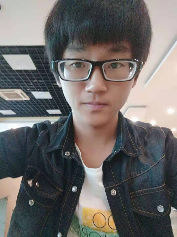 LS书生的第一张照片--昆明相亲服务中心