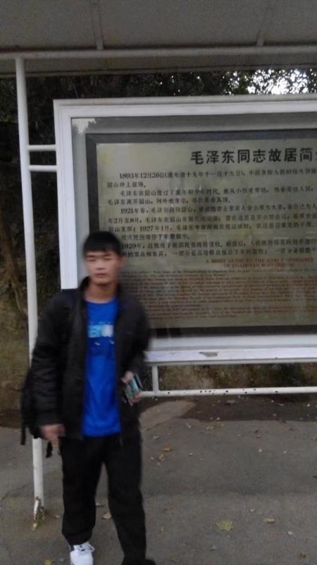 所以呵呵的第一张照片--昆明相亲服务中心