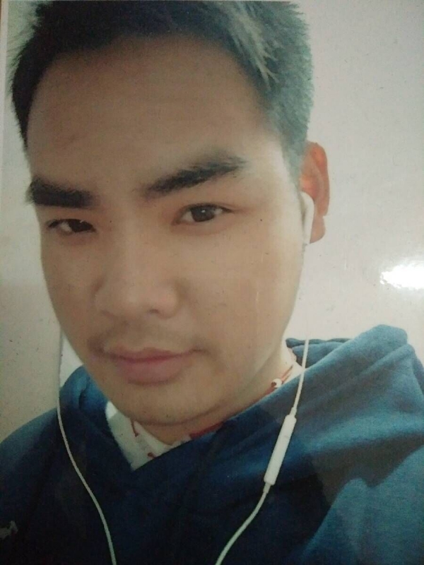 渴望爱的第一张照片--昆明相亲服务中心