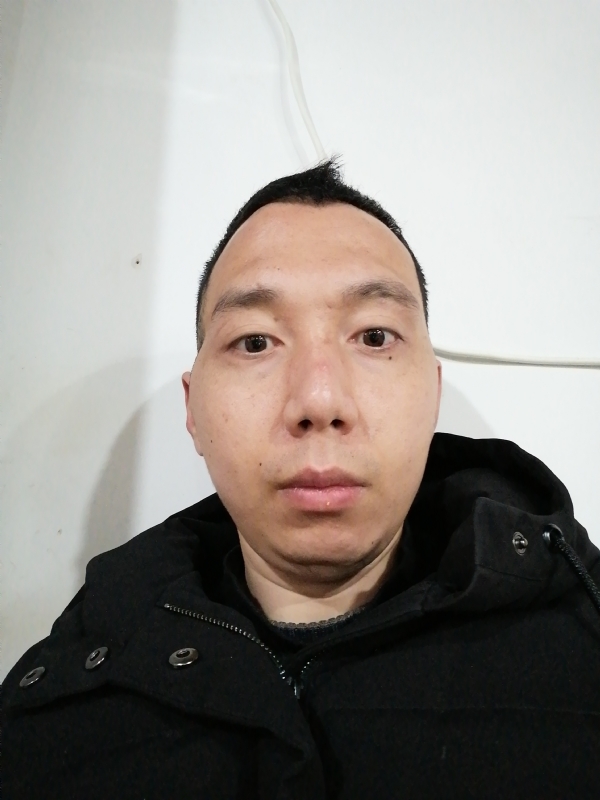 我要捡钱的第一张照片--昆明相亲服务中心