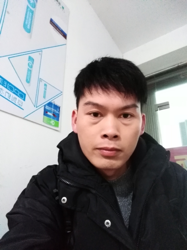 微笑的第一张照片--昆明相亲服务中心