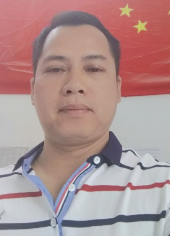 隆哥的第四张照片--昆明相亲服务中心