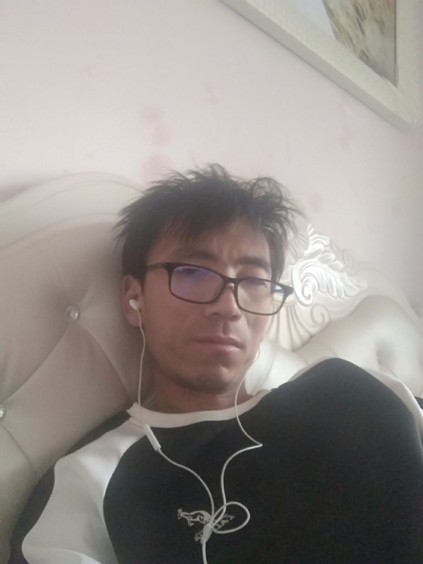 可惜我是水瓶座的第三张照片--昆明相亲服务中心