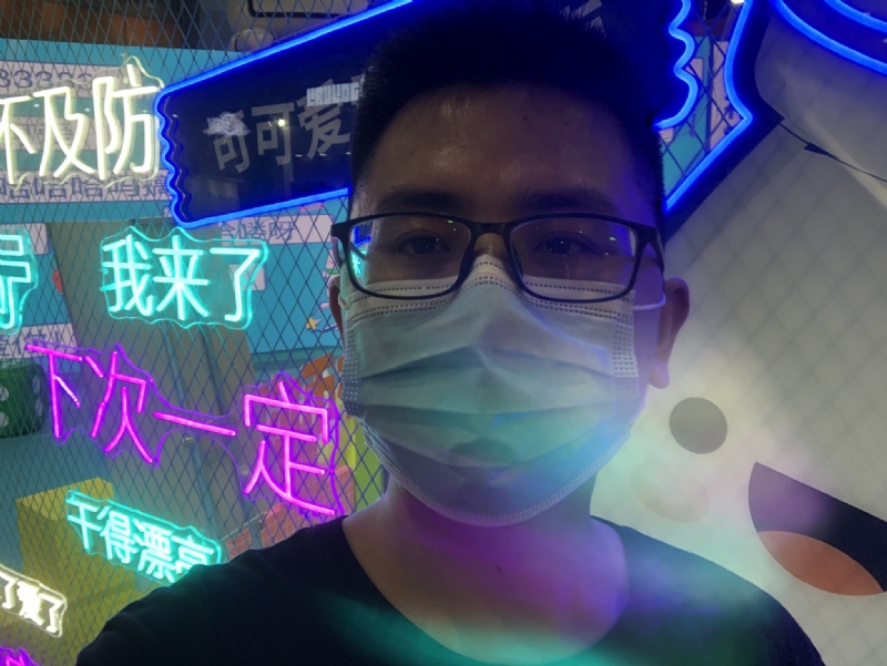 叶自飘零的第四张照片--昆明相亲服务中心