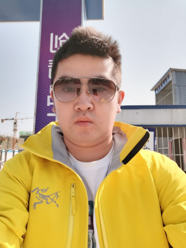 子敬的第一张照片--昆明相亲服务中心