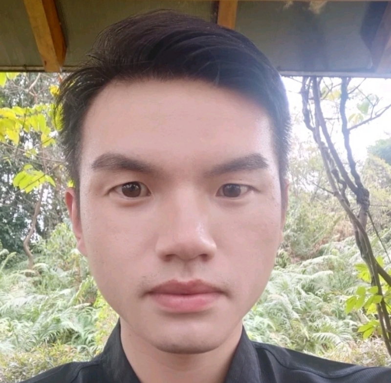 彬彬有礼的第一张照片--昆明相亲服务中心