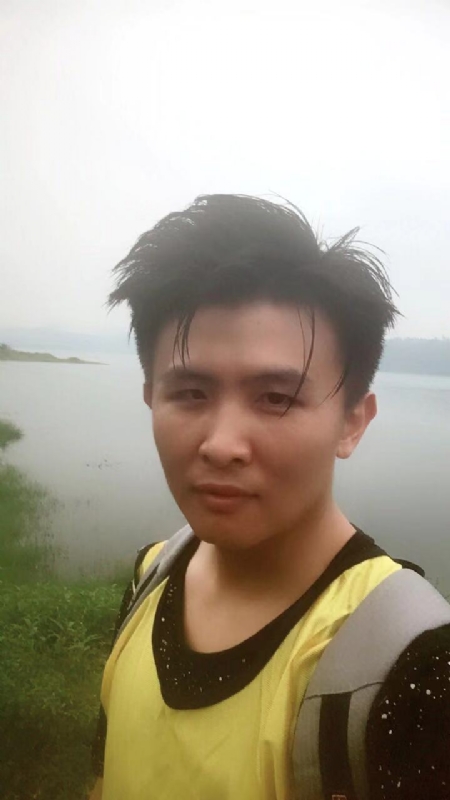 阳光与自由的第一张照片--昆明相亲服务中心