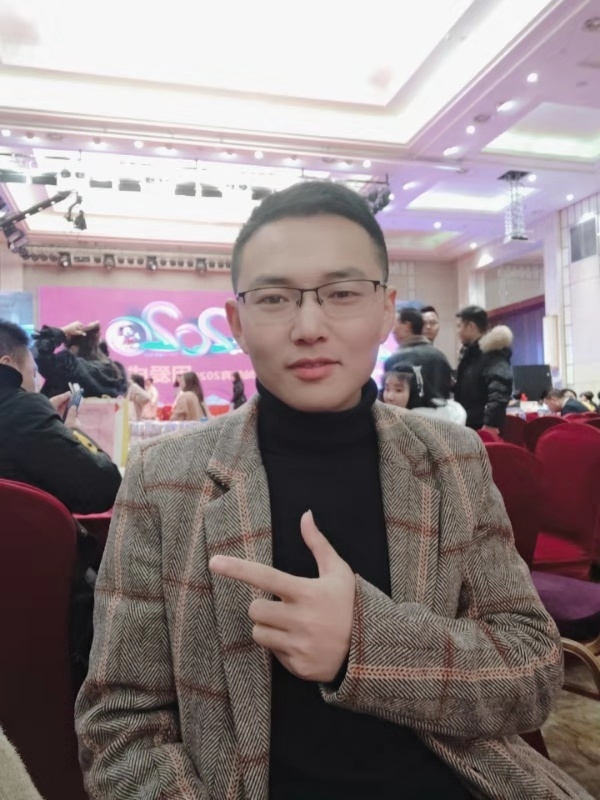 遇见不一样的自己的第一张照片--昆明相亲服务中心