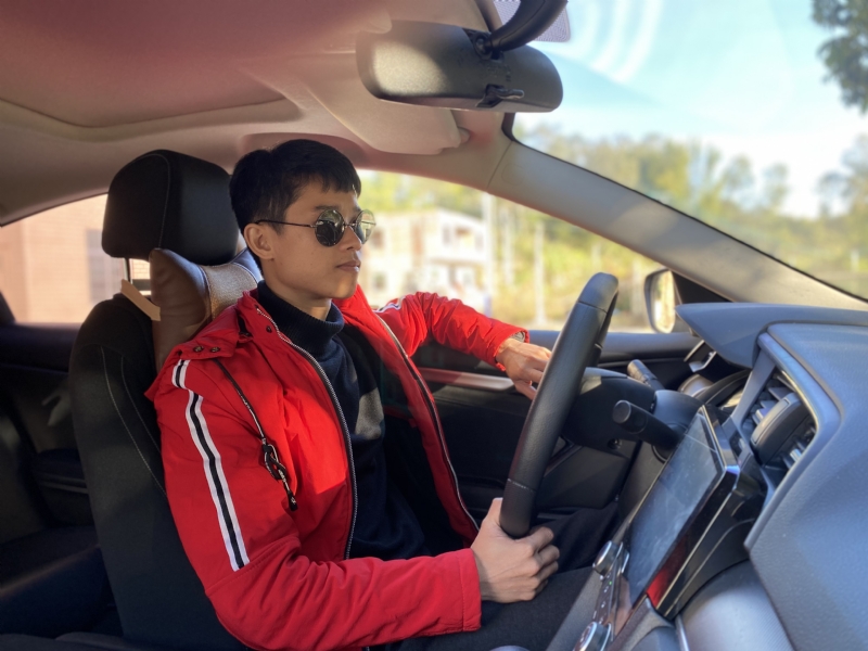 林威成的第二张照片--昆明相亲服务中心