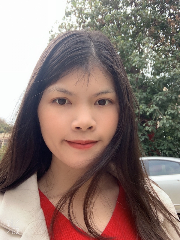 小可爱的第一张照片--昆明相亲服务中心