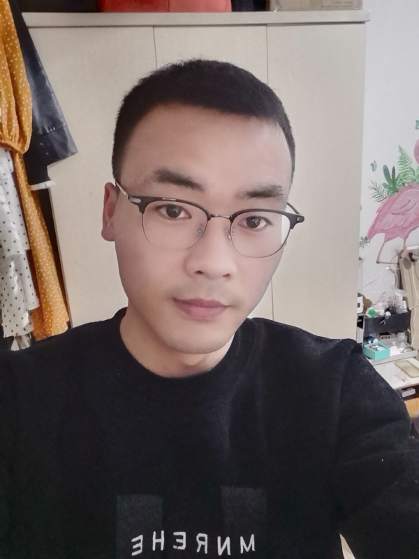 寻一个人的第一张照片--昆明相亲服务中心