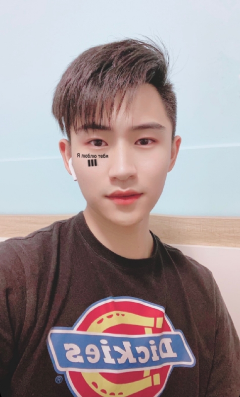 清风归客的第一张照片--昆明相亲服务中心