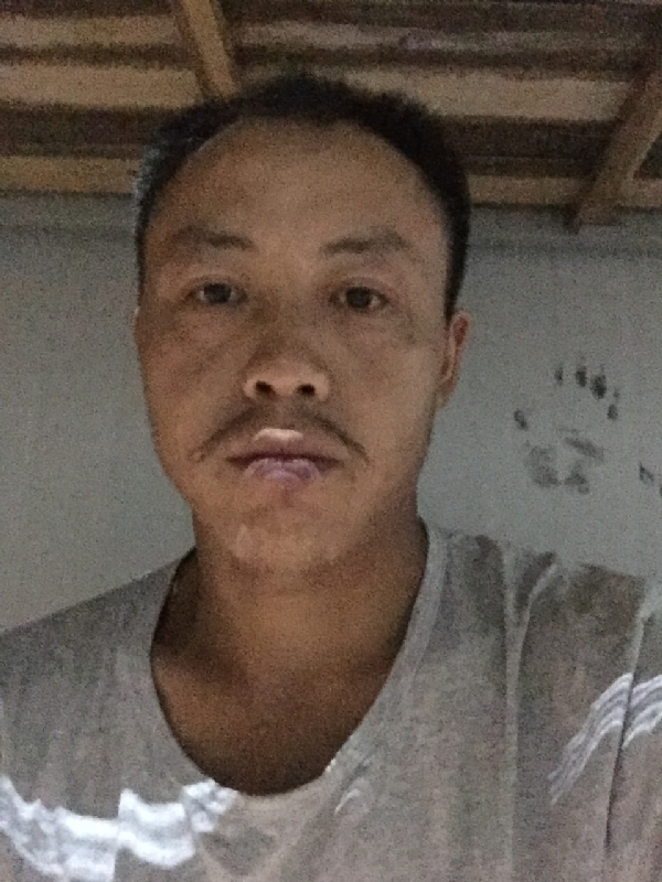 老曹的第二张照片--昆明相亲服务中心