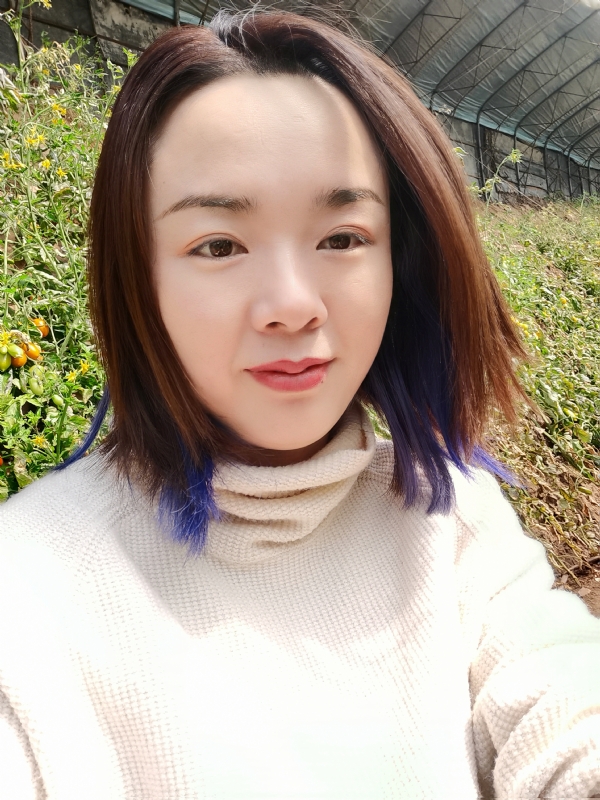 欣欣向荣的第一张照片--昆明相亲服务中心