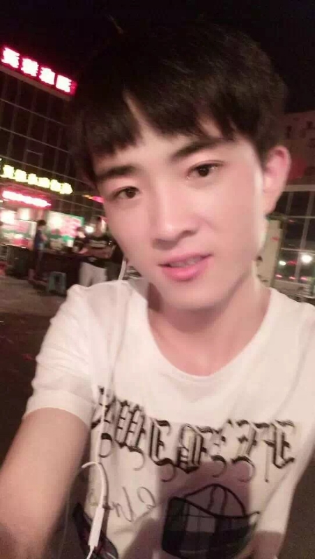 小先生的第一张照片--昆明相亲服务中心